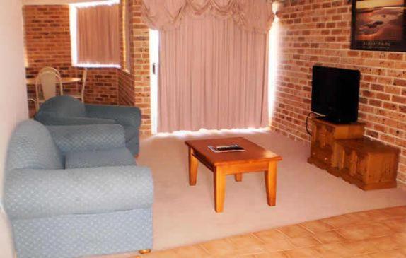Lake Haven Motor Inn Gorokan Ruang foto