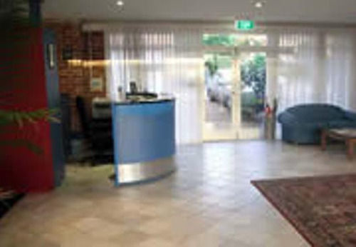 Lake Haven Motor Inn Gorokan Bagian luar foto